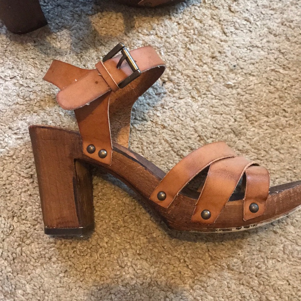 chunky wooden heel